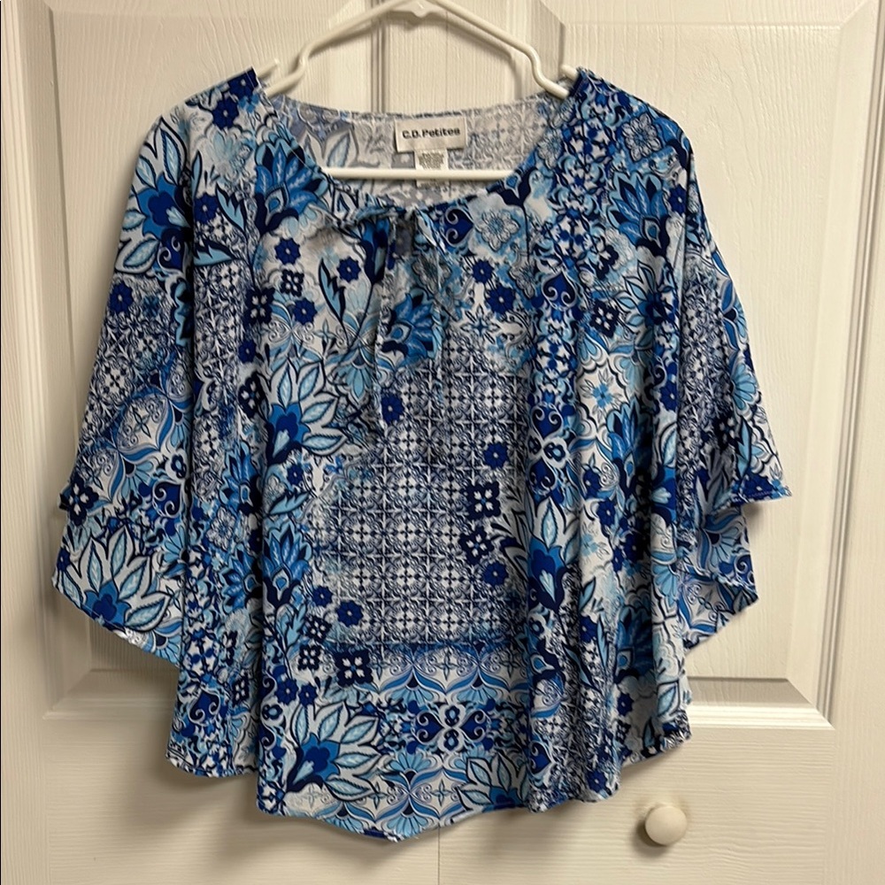 Blue and White Flutter Sleeve Tie Front Blouse